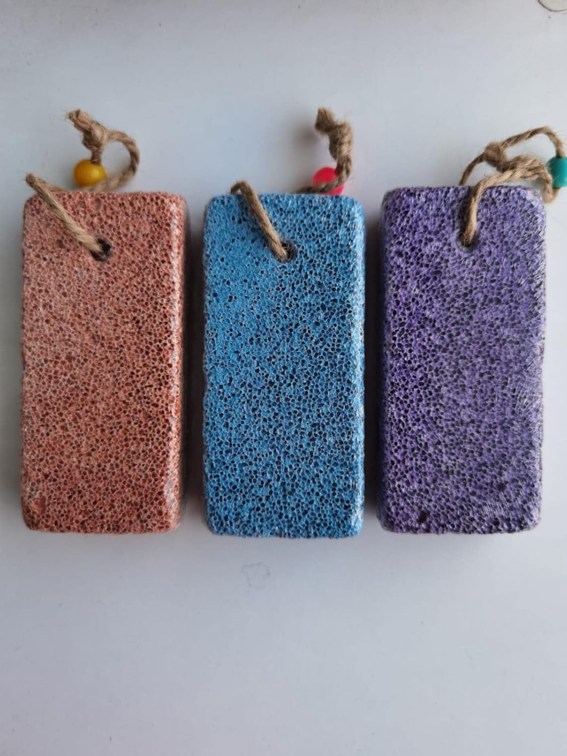 TOPUK TAŞI BEYAZ VE RENKLİ